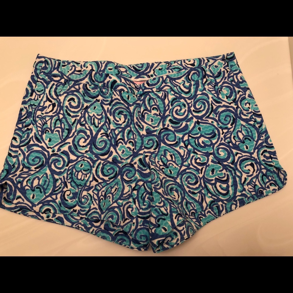 Blue and white fish lilly pulitzer shorts